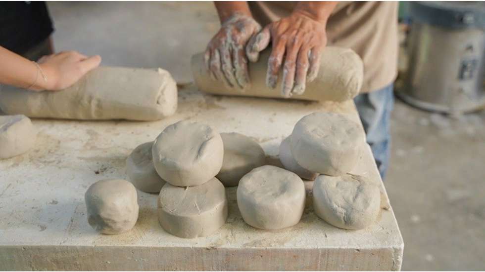 bat-trang-ceramic-workshop-tour