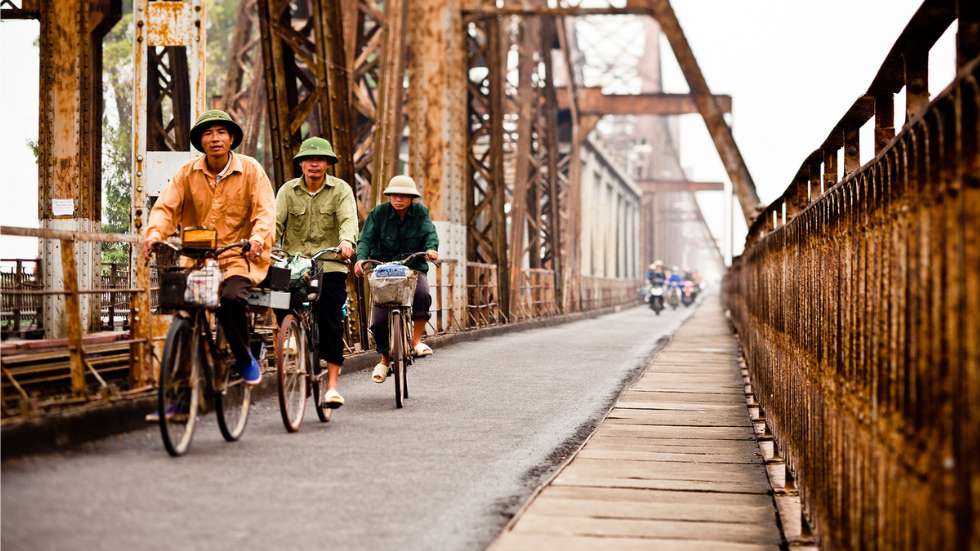 long-bien-bridge-hanoi